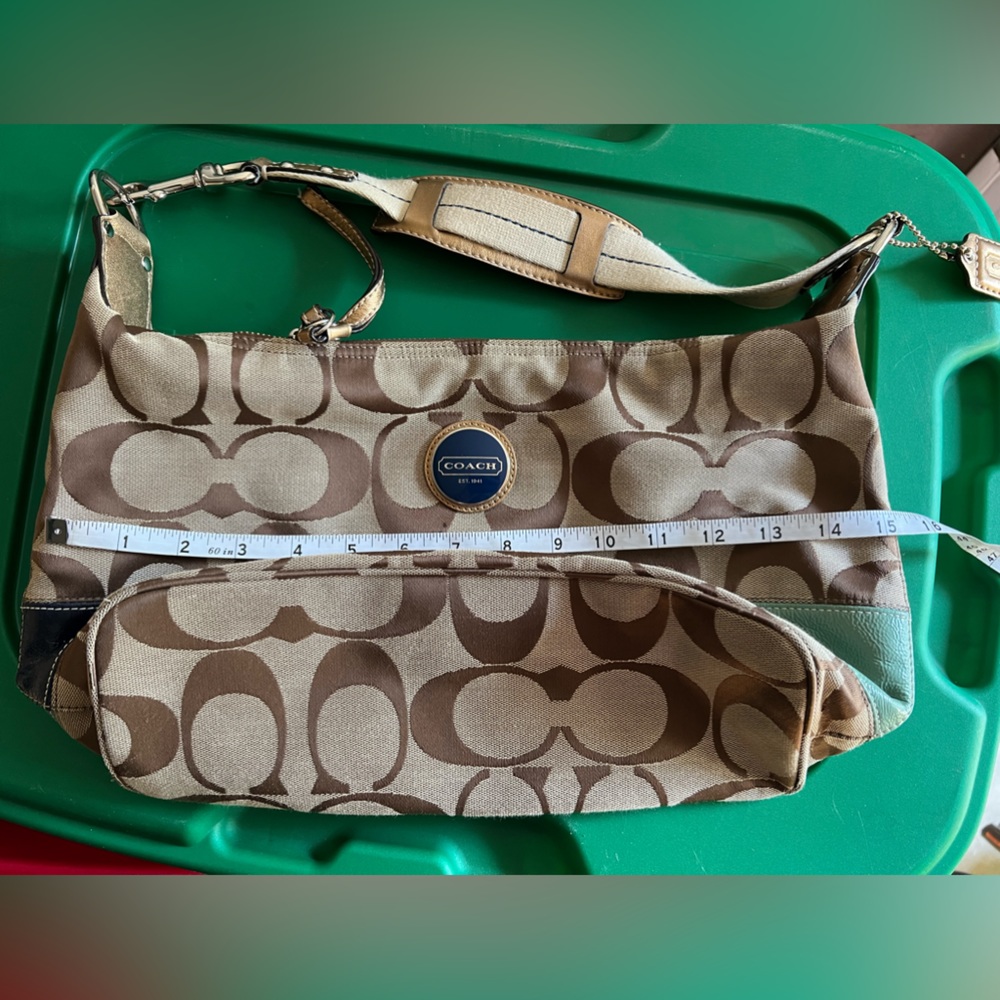 ❌SOLD❌Vintage signature COACH rainbow striped F15586 shoulder bag 🌈 - Picture 15 of 16
